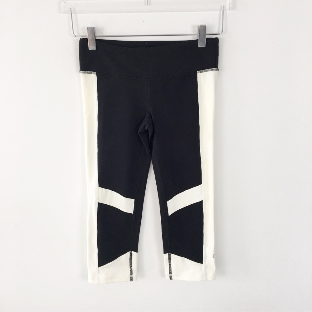 ALO Yoga Black and White Leggings